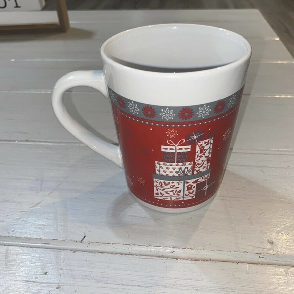 Mug ROYAL NORFOLK Christmas Gifts / Presents 14 oz. Red Coffee Cocoa - Picture 3 of 5